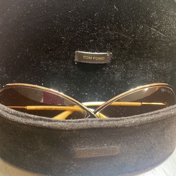 Authentic Tom Ford Sunglasses - Picture 6 of 7